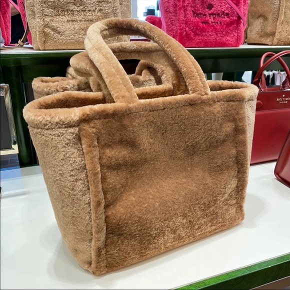 Kate Spade Ella tote - Picture 2 of 5
